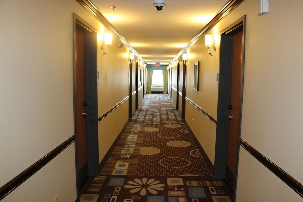 Days Inn By Wyndham Baton Rouge I-10 Prairieville Eksteriør bilde