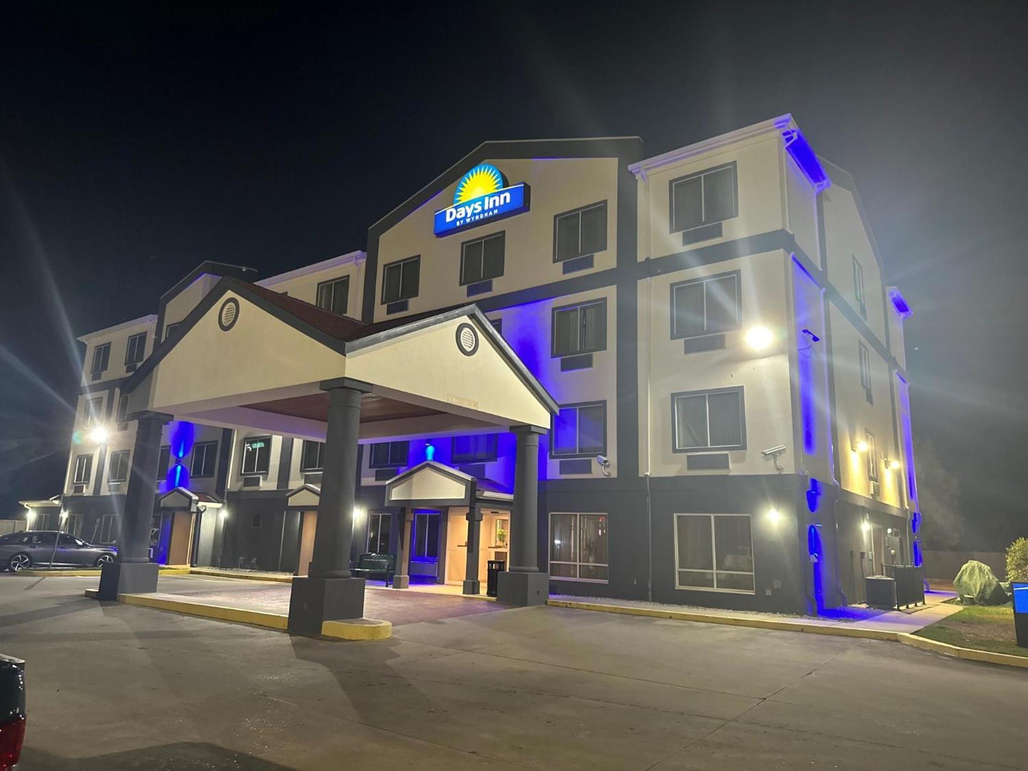 Days Inn By Wyndham Baton Rouge I-10 Prairieville Eksteriør bilde