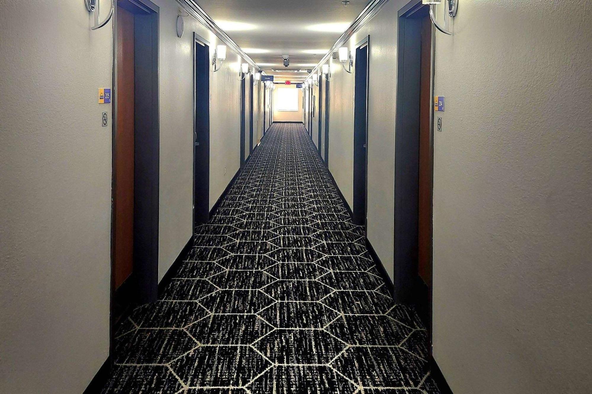 Days Inn By Wyndham Baton Rouge I-10 Prairieville Eksteriør bilde