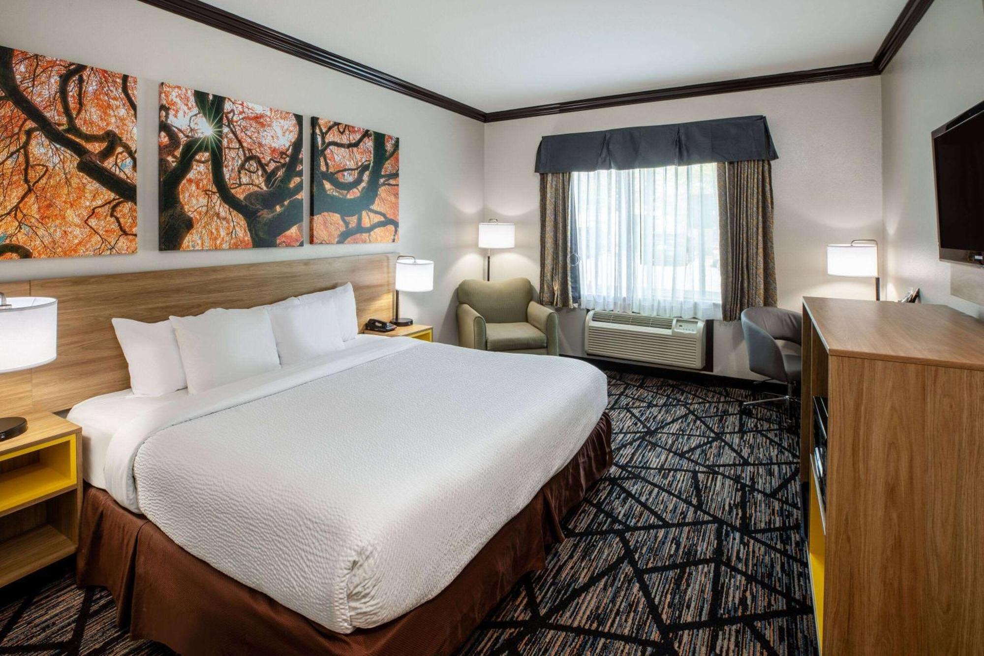 Days Inn By Wyndham Baton Rouge I-10 Prairieville Eksteriør bilde